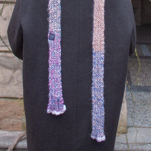 Fialovo-růžová šála